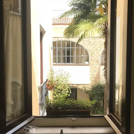 Bed & Breakfast Dependance Royale 2*
