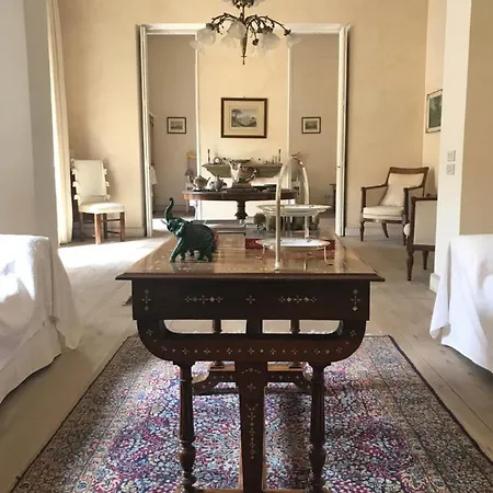 Dependance Royale Bed & Breakfast Caserta
