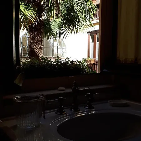 Dependance Royale Bed & Breakfast 2*